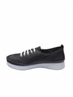 Lightweight Black Casual Shoes with Clean Street Style Design - Image 4