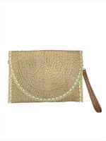 Natural Straw Clutch with Wrist Strap – Minimal Summer Envelope Bag - Image 2