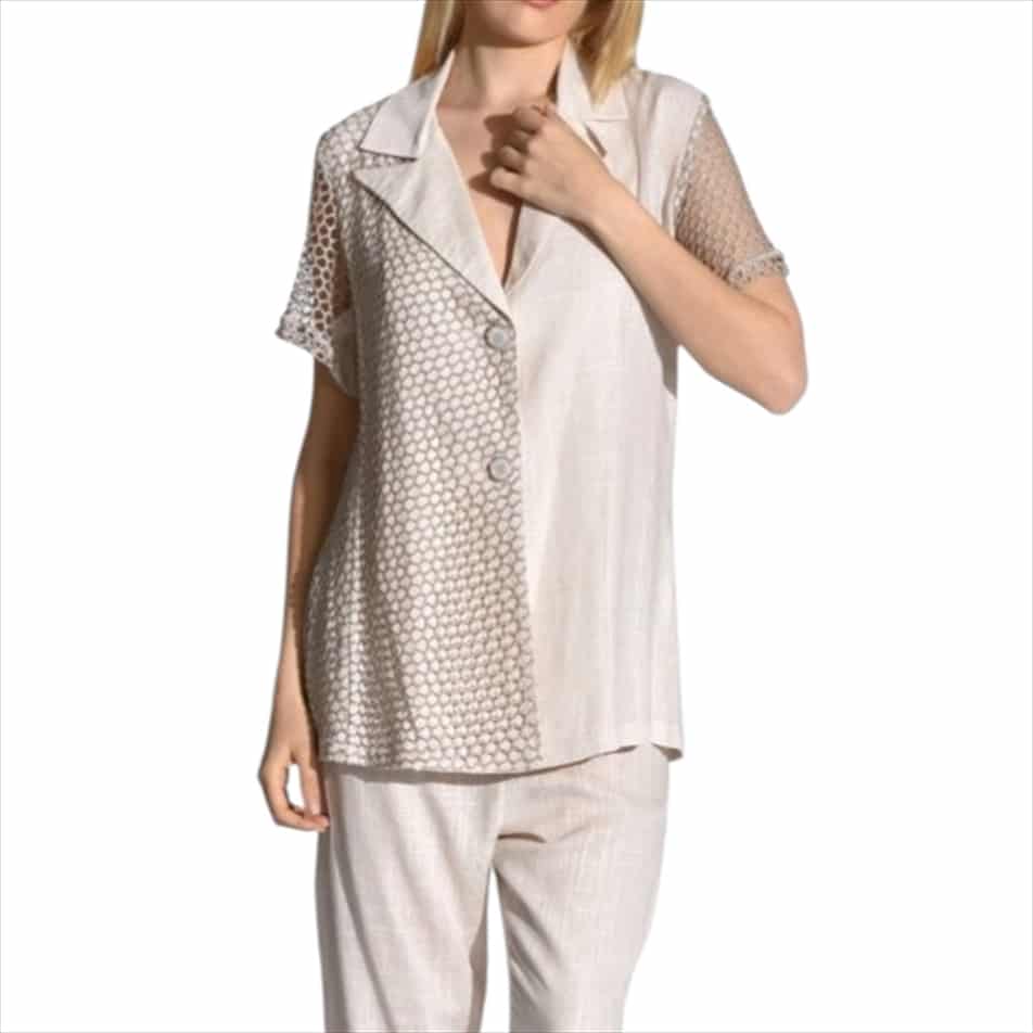 426123.jpg Chic Short Sleeve Blouse with Crochet Insert – Sophisticated Resort Wear - Image 1