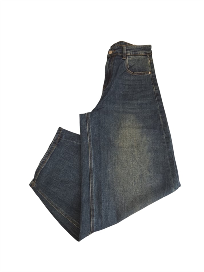 C2010.jpg Vintage Wash Wide-Leg Jeans - Image 1
